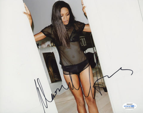 Naomie Harris Sexy Bond Casino Royale Signed Autograph 8x10 Photo ACOA