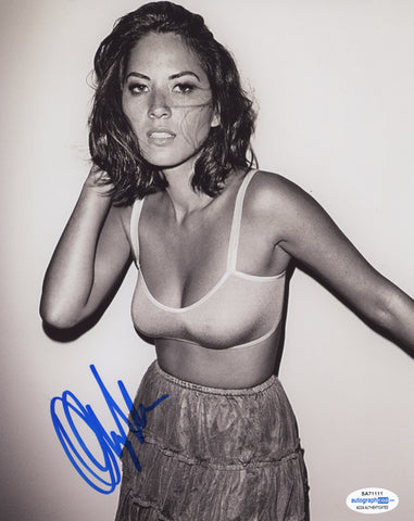 Olivia Munn Sexy Signed Autograph 8x10 Photo ACOA