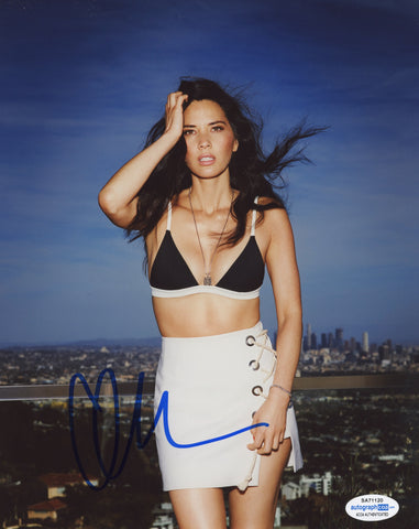 Olivia Munn Sexy Signed Autograph 8x10 Photo ACOA