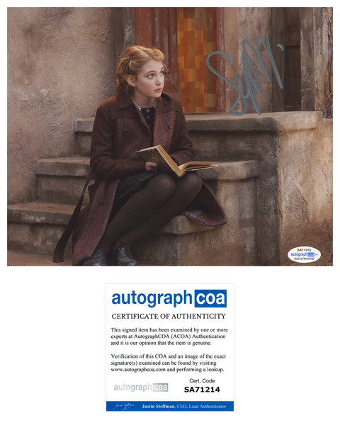 Sophie Nelisse Book Thief Signed Autograph 8x10 Photo ACOA