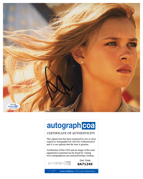 Nicola Peltz Transformers Signed Autograph 8x10 Photo ACOA