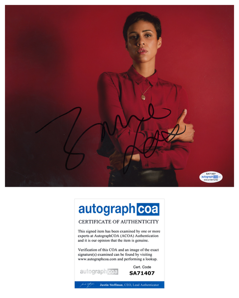 Zawe Ashton The Marvels Signed Autograph 8x10 Photo ACOA