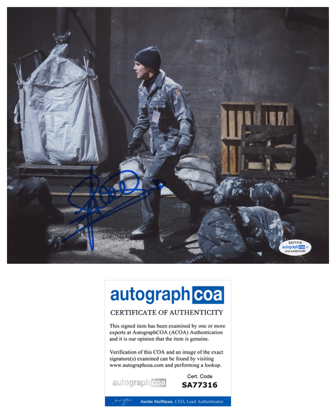 Stephen Amell Arrow Oliver Queen Signed Autograph 8x10 Photo ACOA