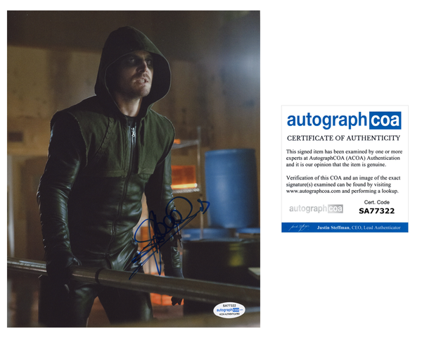 Stephen Amell Arrow Oliver Queen Signed Autograph 8x10 Photo ACOA