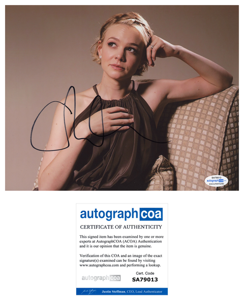 Carey Mulligan Sexy Signed Autograph 8x10 Photo ACOA