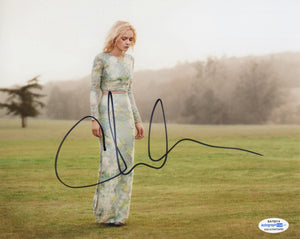 Carey Mulligan Sexy Signed Autograph 8x10 Photo ACOA