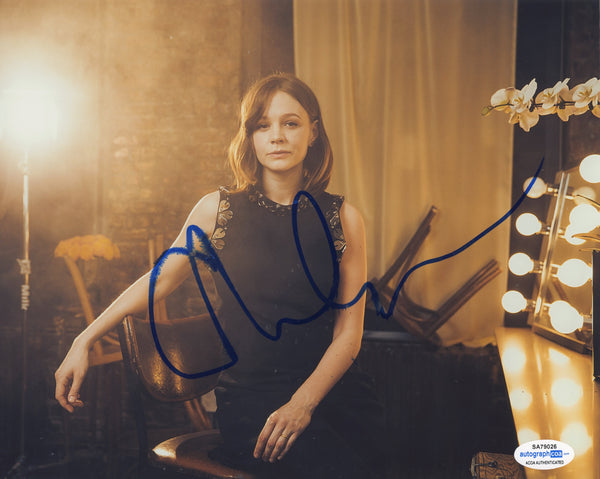 Carey Mulligan Sexy Signed Autograph 8x10 Photo ACOA