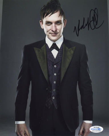 Robin Lord Taylor Gotham Signed Autograph 8x10 Photo ACOA