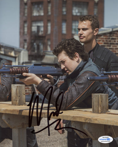 Miles Teller Divergent Signed Autograph 8x10 Photo ACOA