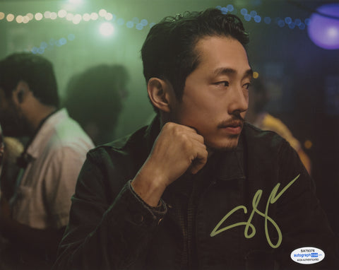 Steven Yeun Minami Signed Autograph 8x10 Photo ACOA