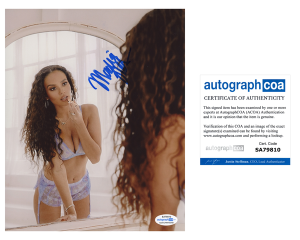 Madison Pettis Sexy He's All That Signed Autograph 8x10 Photo ACOA