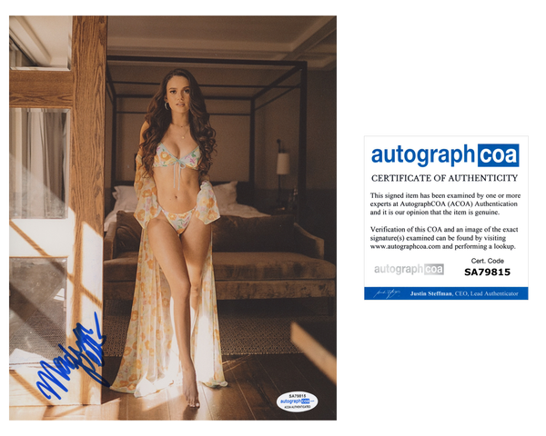 Madison Pettis Sexy He's All That Signed Autograph 8x10 Photo ACOA