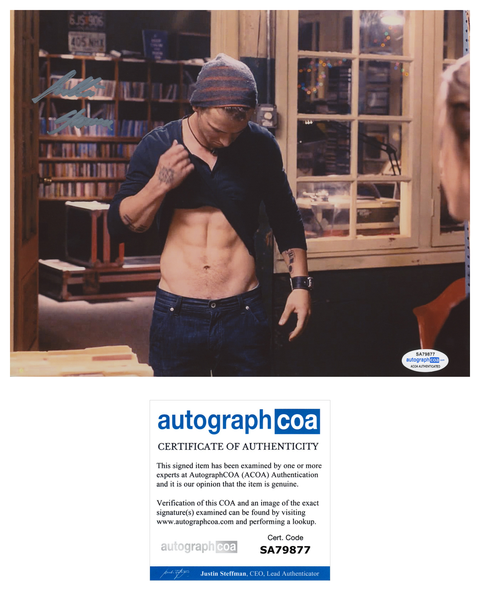 Freddie Stroma Pitch Perfect Signed Autograph 8x10 Photo ACOA