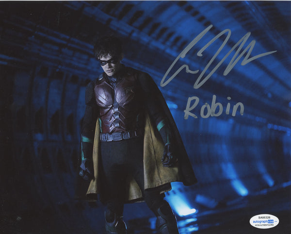 Curran Walters Titans Red Hood Robin Signed Autograph 8x10 Photo ACOA