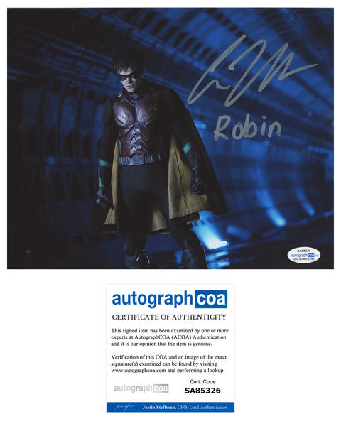 Curran Walters Titans Red Hood Robin Signed Autograph 8x10 Photo ACOA