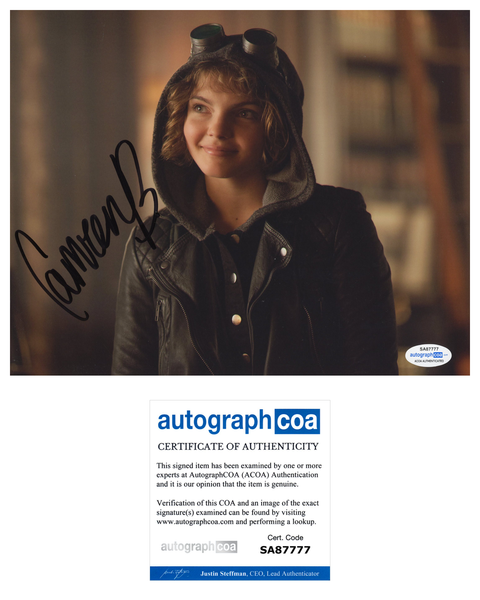 Camren Bicondova Gotham Signed Autograph 8x10 Photo ACOA