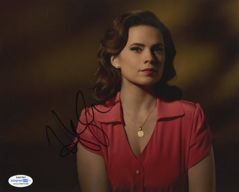 Hayley Atwell Sexy Signed Autograph 8x10 Photo ACOA