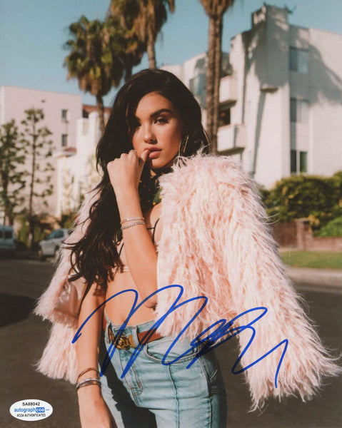 Madison Beer Sexy Signed Autograph 8x10 Photo ACOA