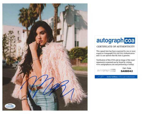 Madison Beer Sexy Signed Autograph 8x10 Photo ACOA