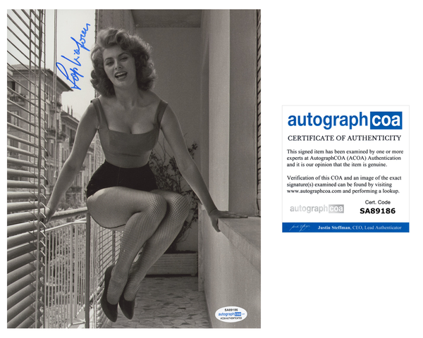 Sophia Loren Sexy Signed Autograph 8x10 Photo ACOA