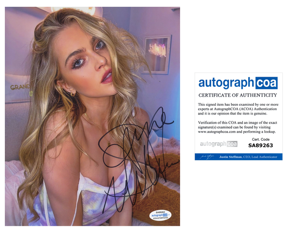 Anne Winters Sexy Signed Autograph 8x10 Photo ACOA