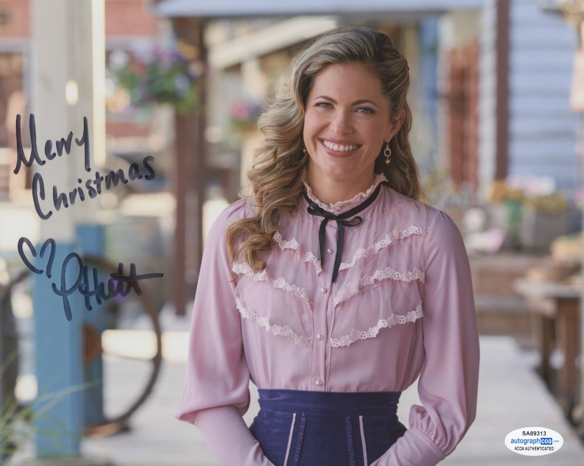 Pascale Hutton When Calls the Heart Signed Autograph 8x10 Photo ACOA