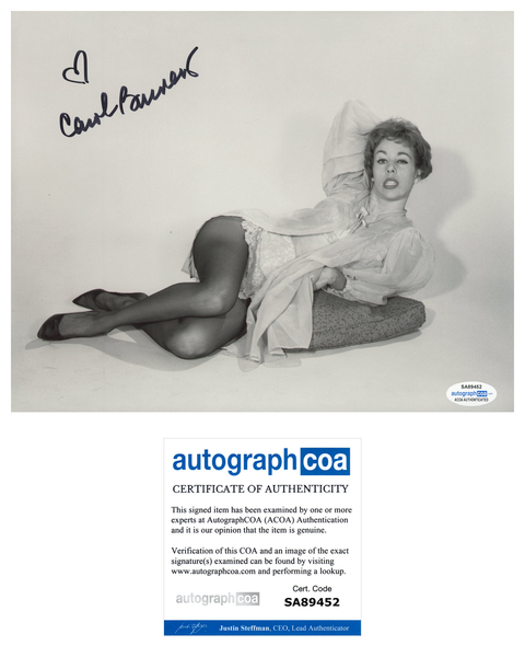 Carol Burnett Signed Autograph 8x10 Photo ACOA