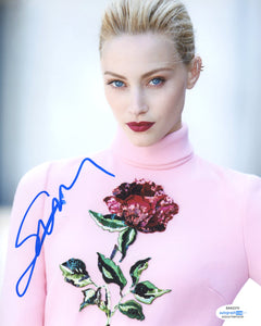 Sarah Gadon Sexy Signed Autograph 8x10 Photo ACOA