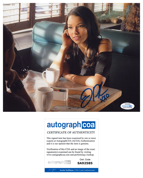 Jessica Parker Kennedy Secret Circle Signed Autograph 8x10 Photo ACOA