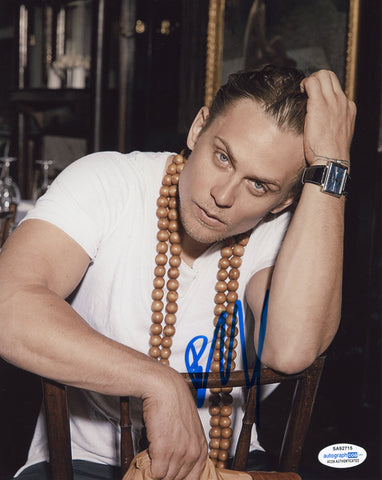 Billy Magnussen Game Night Signed Autograph 8x10 Photo ACOA