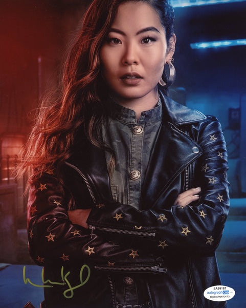 Nicole Kang Batwoman Signed Autograph 8x10 Photo ACOA