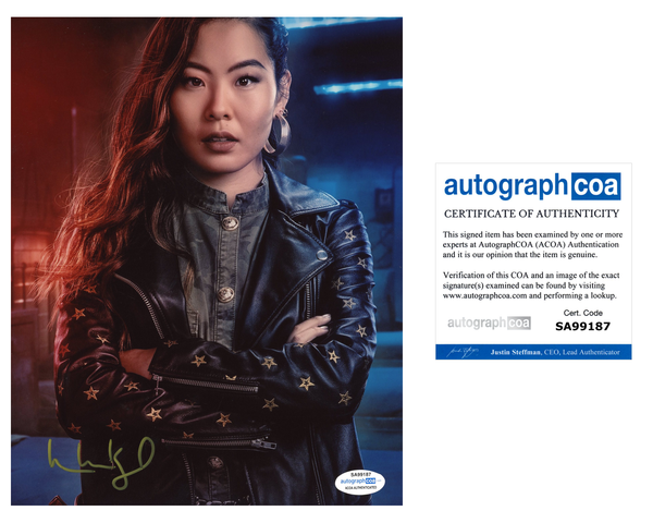 Nicole Kang Batwoman Signed Autograph 8x10 Photo ACOA