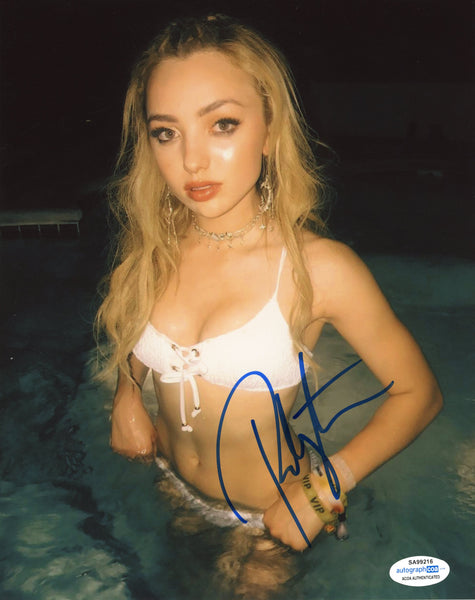 Peyton List Cobra Kai Sexy Signed Autograph 8x10 Photo ACOA