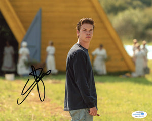 Will Poulter Midsommer Signed Autograph 8x10 Photo ACOA