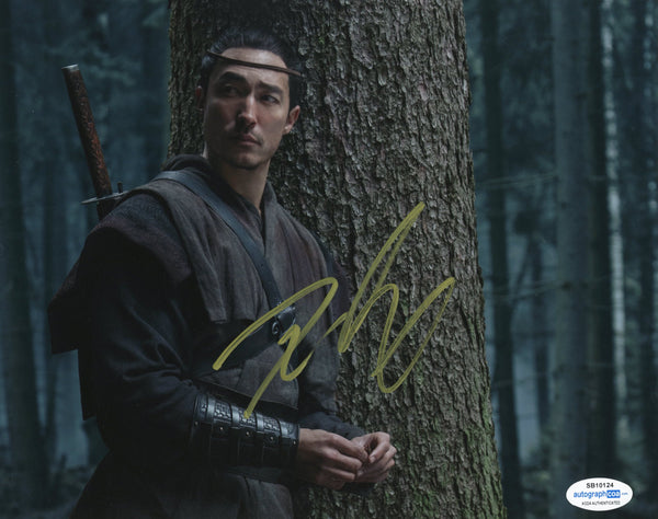 Daniel Henney Wheel of Time Signed Autograph 8x10 Photo ACOA