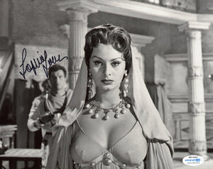 Sophia Loren Sexy Signed Autograph 8x10 Photo ACOA