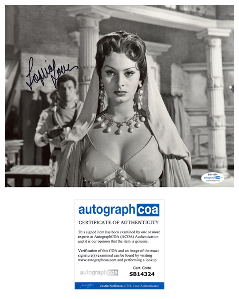 Sophia Loren Sexy Signed Autograph 8x10 Photo ACOA