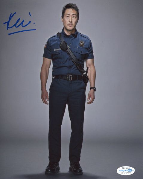 Kenneth Choi 9-1-1 Chimney Signed Autograph 8x10 Photo ACOA