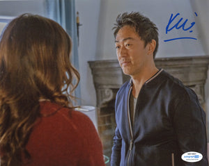 Kenneth Choi 9-1-1 Chimney Signed Autograph 8x10 Photo ACOA