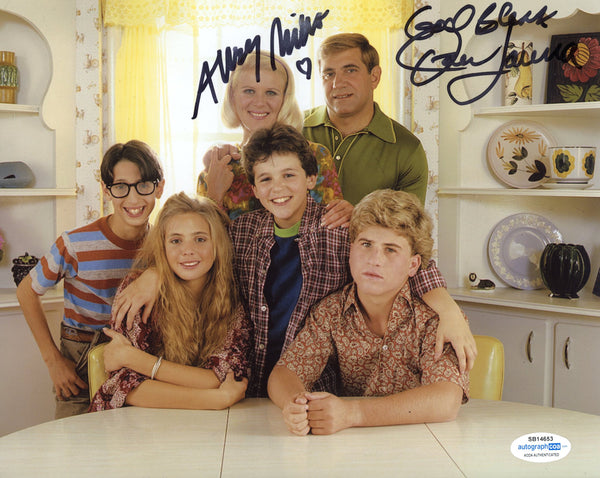 Dan Lauria Alley Mills Wonder Years Signed Autograph 8x10 Photo ACOA