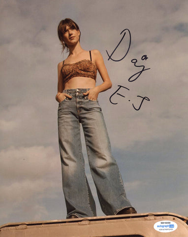 Daisy Edgar Jones Normal People Signed Autograph 8x10 Photo ACOA