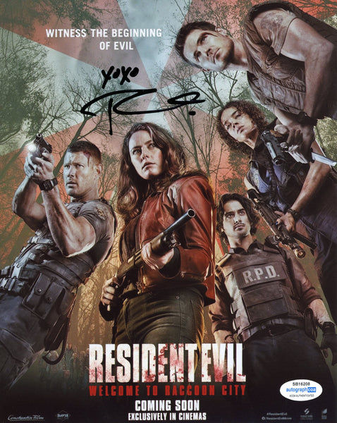 Robbie Amell Resident Evil Signed Autograph 8x10 Photo ACOA