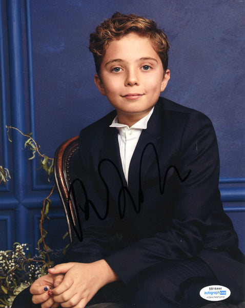 Roman Griffin Davis JoJo Rabbit Signed Autograph 8x10 Photo ACOA