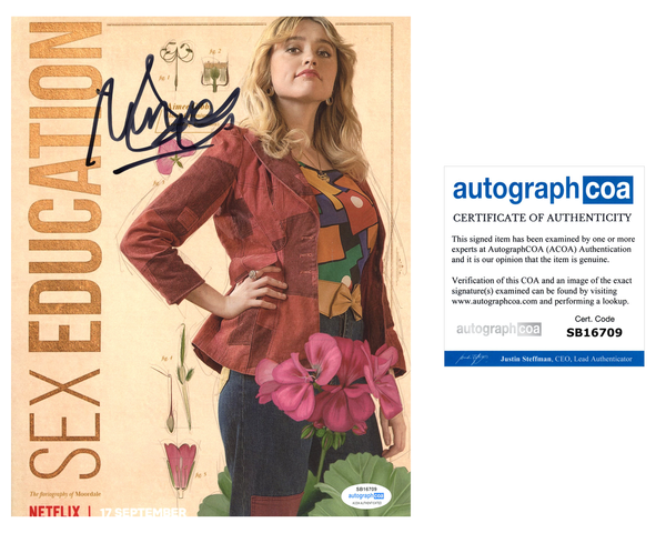 Aimee Lou Wood Sex Education Signed Autograph 8x10 Photo ACOA