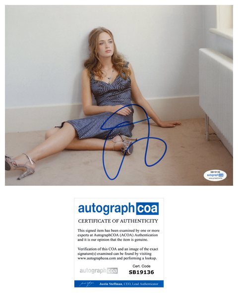 Emily Blunt Sexy Signed Autograph 8x10 Photo ACOA