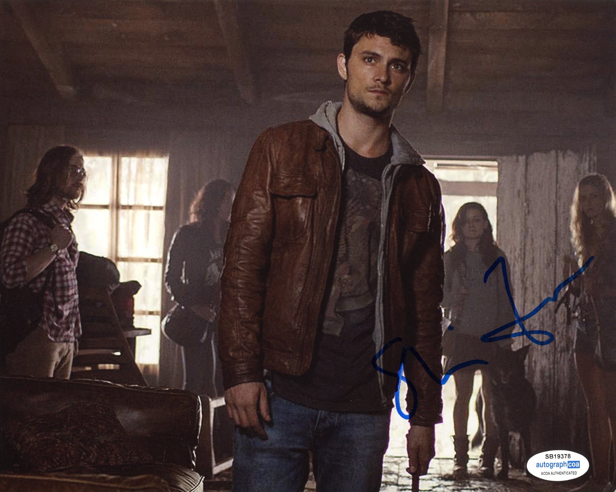 Shiloh Fernandez Evil Dead Signed Autograph 8x10 Photo ACOA