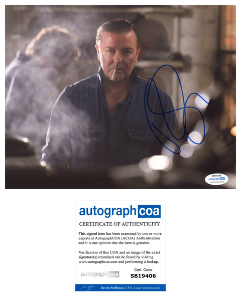 Ricky Gervais Signed Autograph 8x10 Photo ACOA