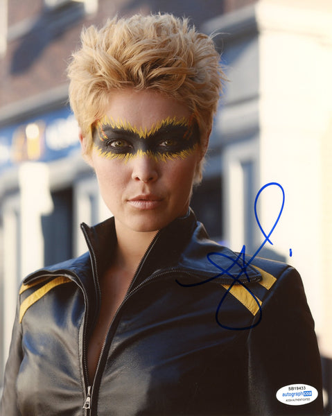 Alaina Huffman Smallville Signed Autograph 8x10 Photo ACOA