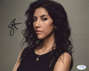 Stephanie Beatriz Brooklyn 99 Signed Autograph 8x10 Photo ACOA