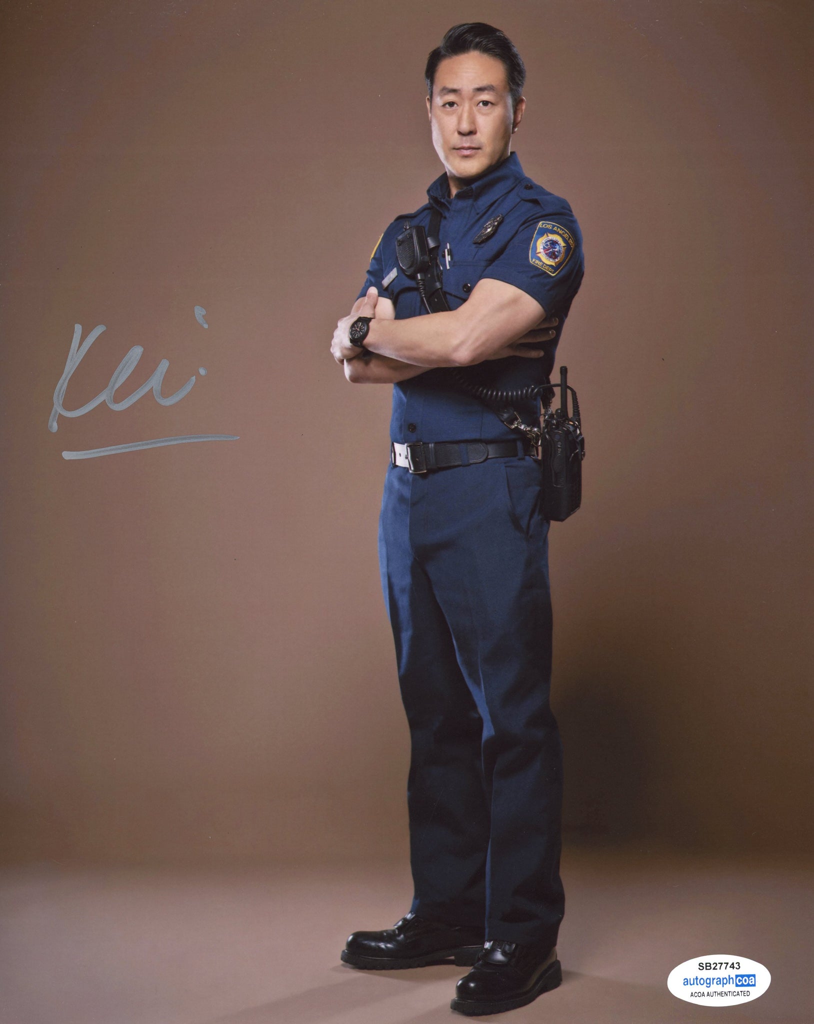 Kenneth Choi 9-1-1 Chimney Signed Autograph 8x10 Photo ACOA